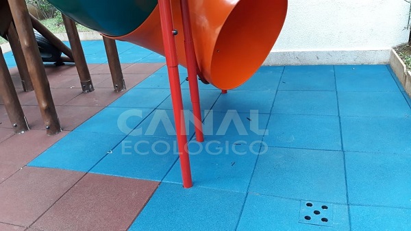 Piso de Borracha Playground e Parquinho