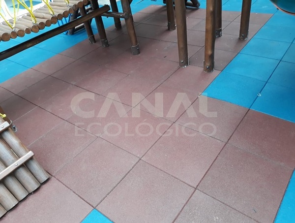Piso de Borracha Playground e Parquinho