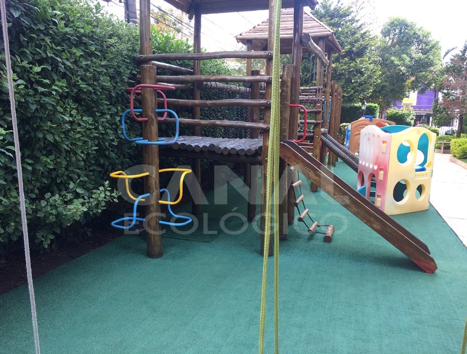 Piso de borracha Playground com grama sint�tica