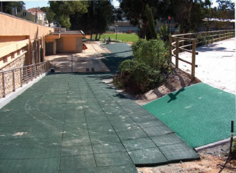 Piso de borracha reciclada para baias e estabulos